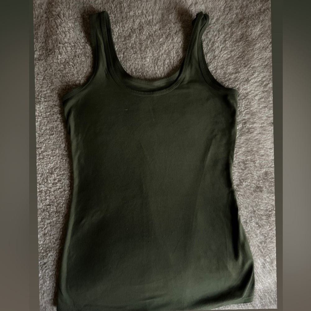 Forest green stretchy tanktop